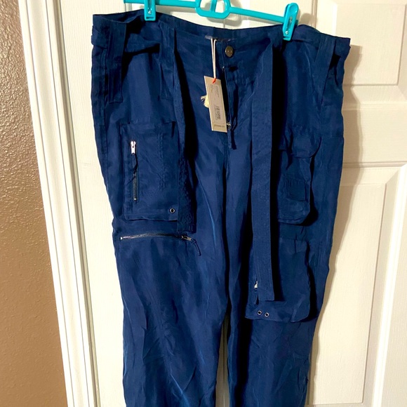 Johnny Was new with tags silky cargo pants - Picture 1 of 4